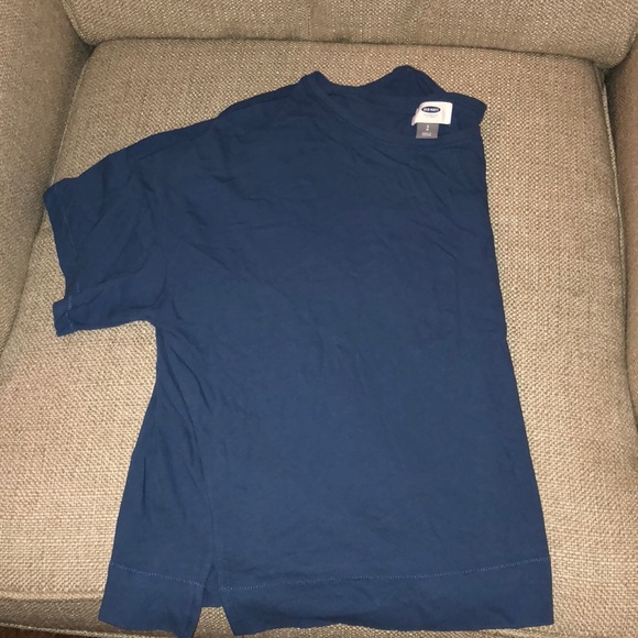 Old Navy basic cropped t shirt - small - Picture 2 of 3